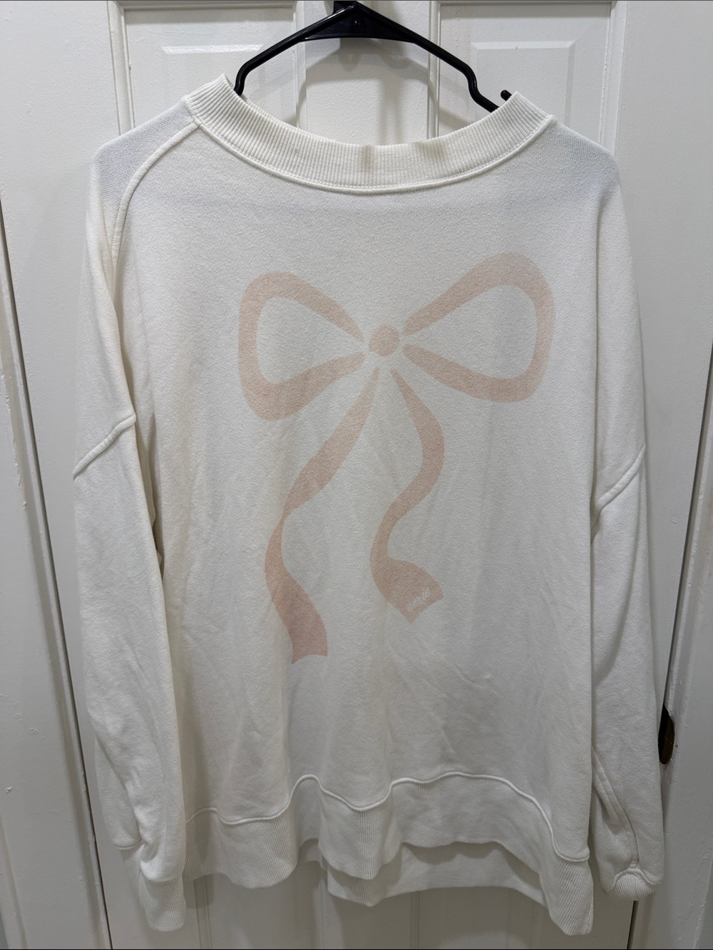 aerie Cream Crewneck Sweatshirt with Pale Pink Bow Print